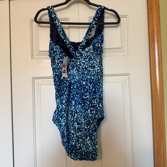 lands end tugless x back one piece swimsuit NWT - Picture 5 of 10